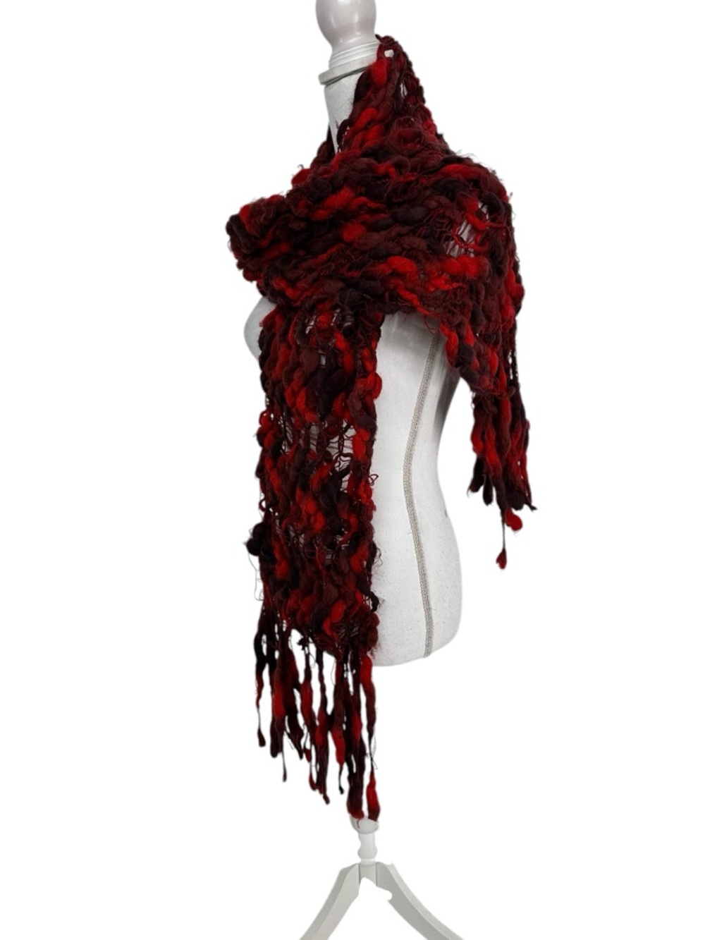 BDG / Red & Black Extra Fluffy Crochet Scarf Wrap Fringe Detail / Emo Goth Indie - Picture 4 of 6
